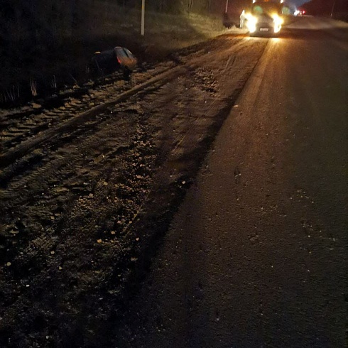 Под Великим Устюгом произошла тройная авария, пострадала женщина