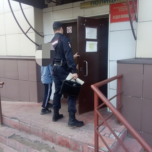 За прошедшие сутки охранными предприятиями Череповца предотвращено два факта - хищение продуктов и нарушение общественного порядка 