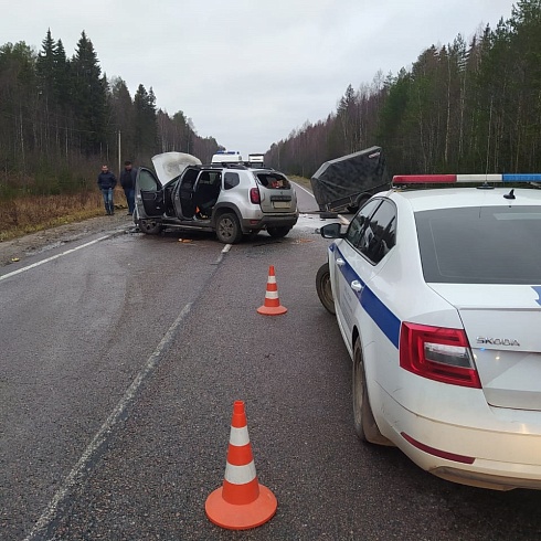 Водитель погиб в лобовой аварии под Великим Устюгом
