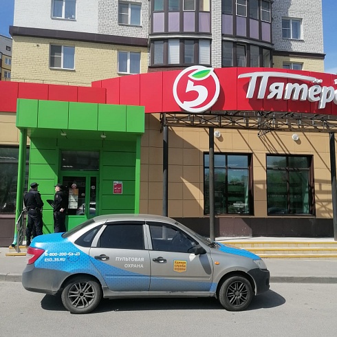 "Жизнь пролетит как один дебош"